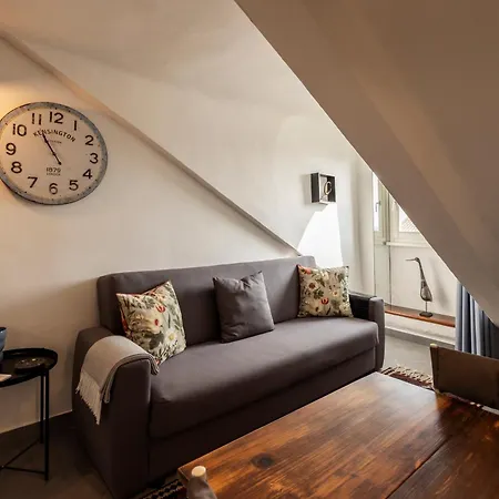 Inquadro Lägenhet *