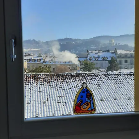 Inquadro Διαμέρισμα