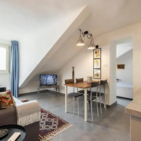 Inquadro Apartmán *
