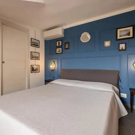 Apartment Inquadro