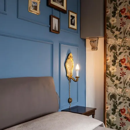Inquadro Apartment *